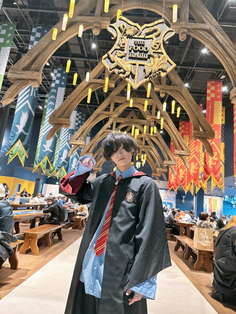 院長実はロンドン魔法御三家時計塔出身です。院長は魔法使いなのです。